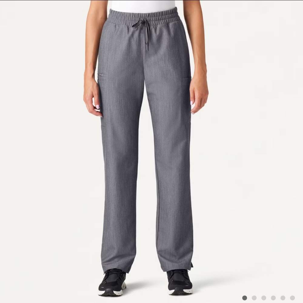 Payla 8-Pocket High Waisted Scrub Pant